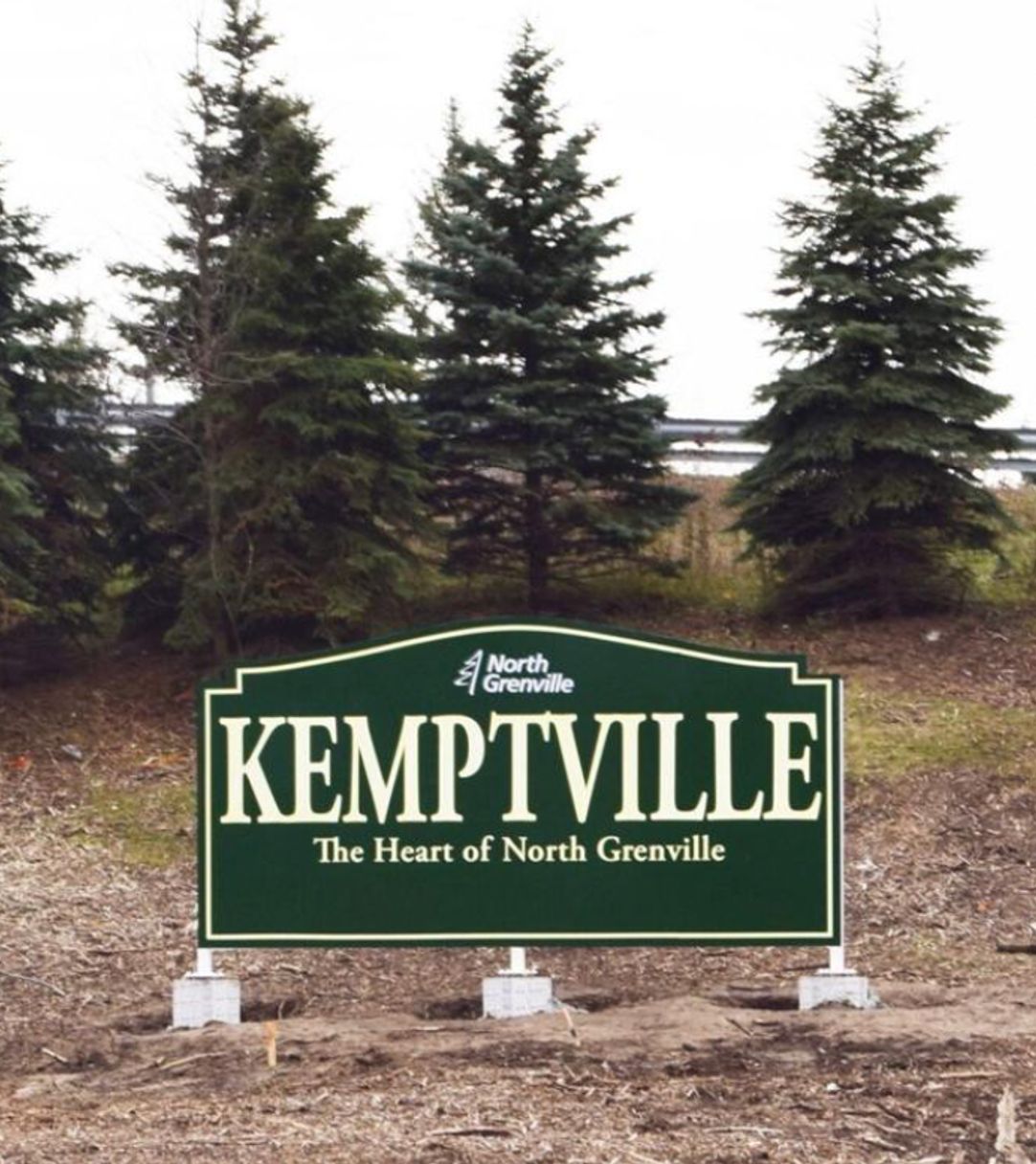 Kemptville town sign